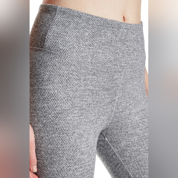 Kyodan grey herringbone zigzag jacquard high waist sporty leggings, M, NWT - Picture 3 of 11